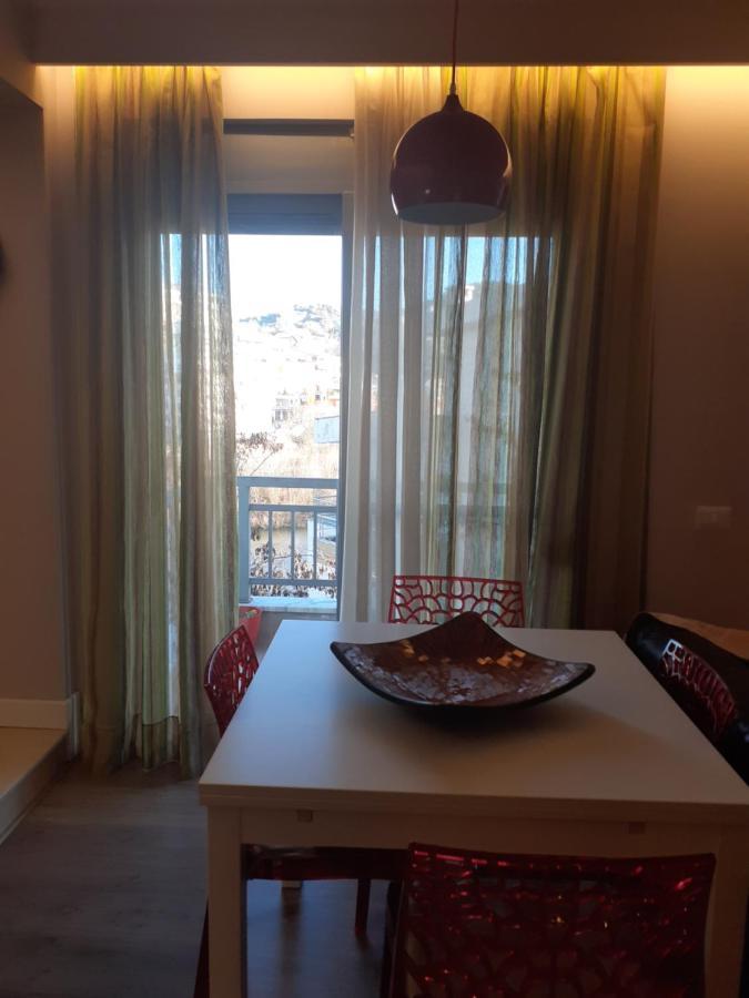 Lake View Apartment Tirana Exteriör bild
